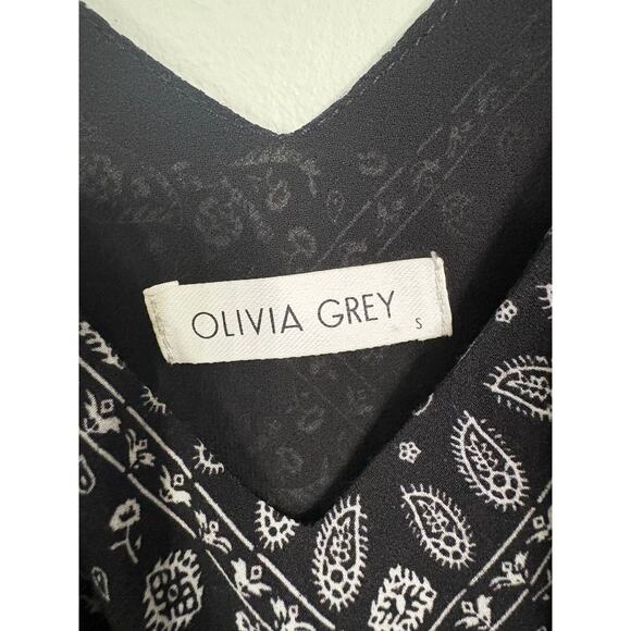 Olivia Grey Black & White Bandana Print Cami Tank - Picture 2 of 4